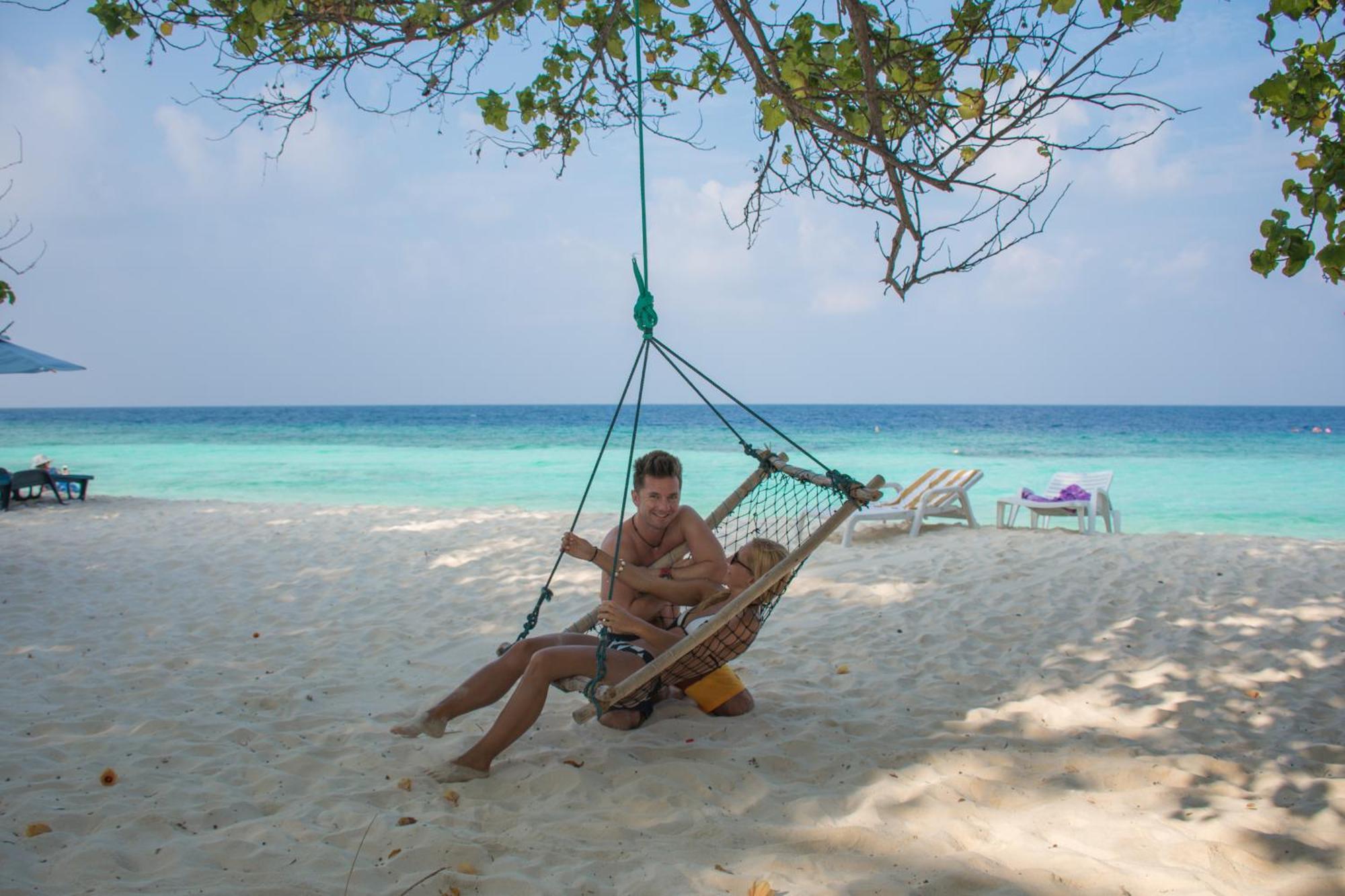 Ostrov Beach Ukulhas Island Exterior photo